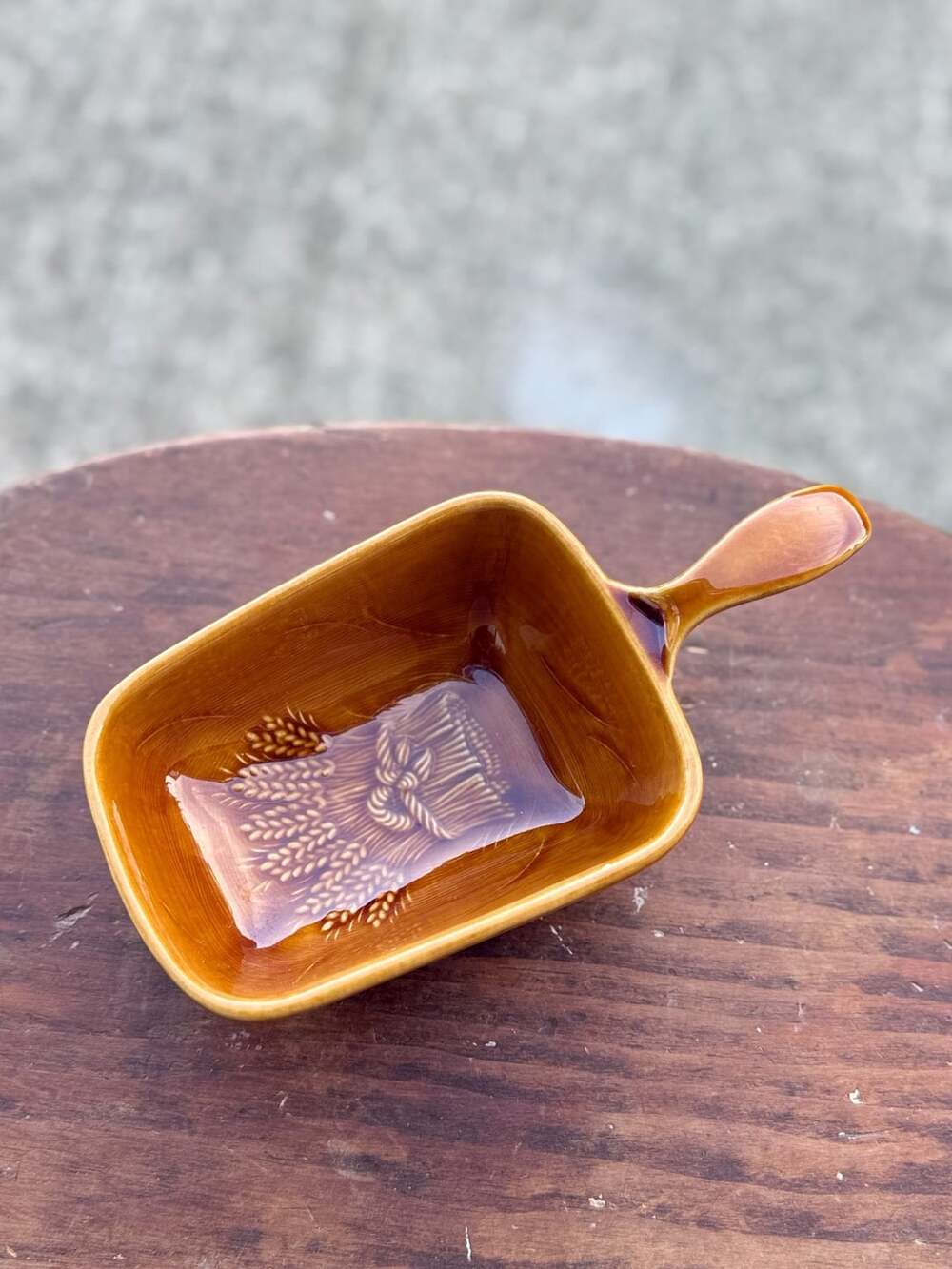 Franciscan Wheat Golden Brown Harvest Scoop Bowl